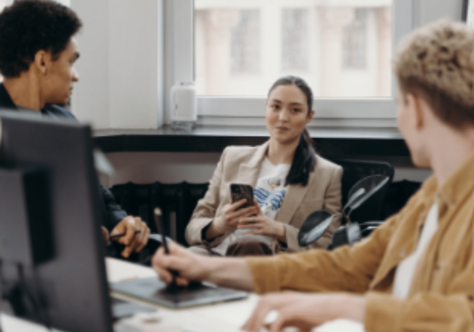 Caravel Law: Hiring vs. Outsourcing: How GCs Are Building Hybrid Legal Teams
